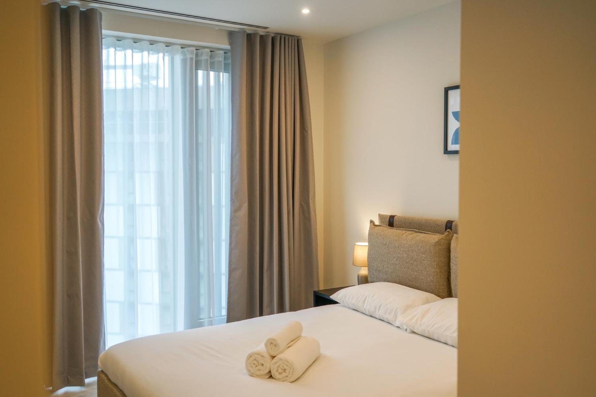 Coppermaker Square In Stratford Apart otel Londra Dış mekan fotoğraf