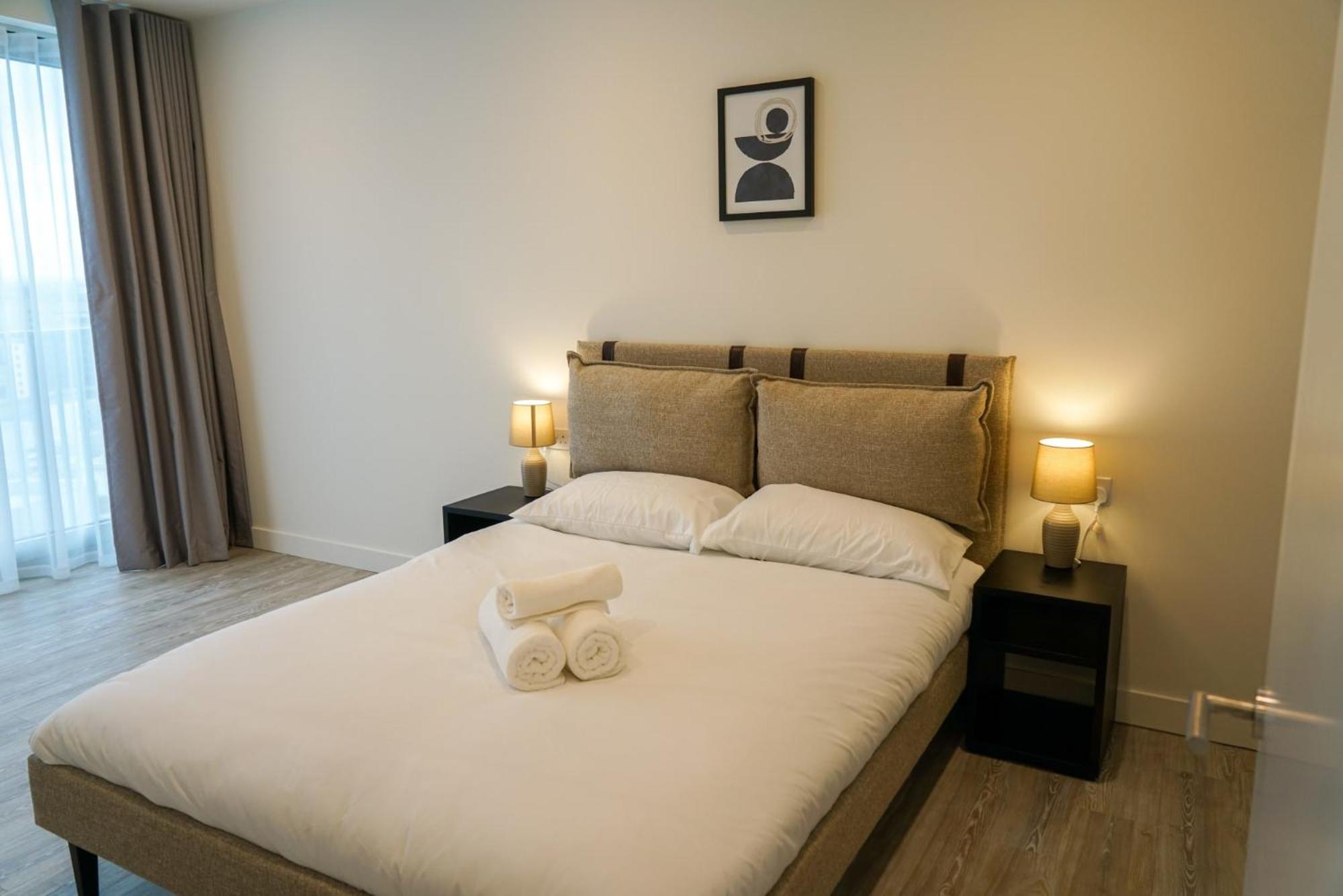 Coppermaker Square In Stratford Apart otel Londra Dış mekan fotoğraf